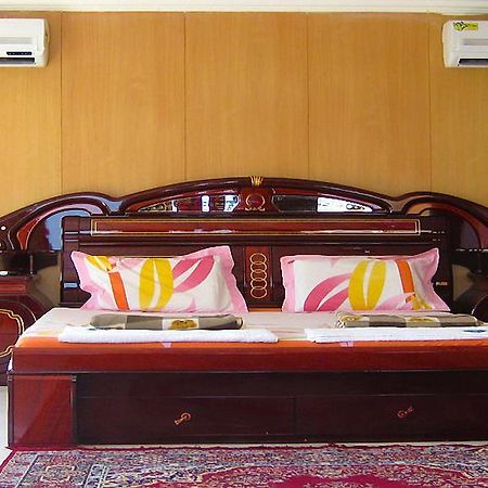 Hotel Sri Saravana Rameshwaram Ngoại thất bức ảnh